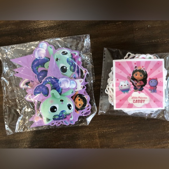 Gabbys Dollhouse Party Supplies (176 pcs) - Picture 5 of 8